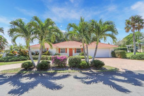 8574 Se Seagrape Way, Hobe Sound, FL, 33455-4223 | Card Image