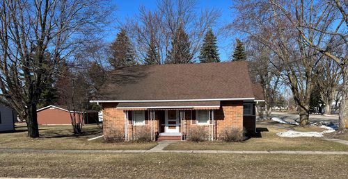 211 Elm St Ne, Fertile, MN, 56540-4029 | Card Image