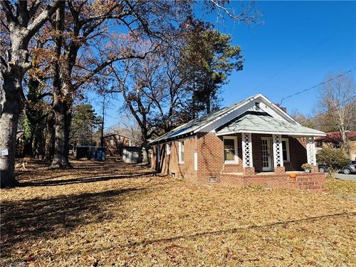 417 Green St, Roxboro, NC, 27573-5003 | Card Image