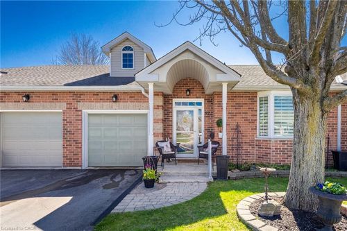 87 Twenty Place Boulevard, Hamilton, ON, L8G3G8 | Card Image