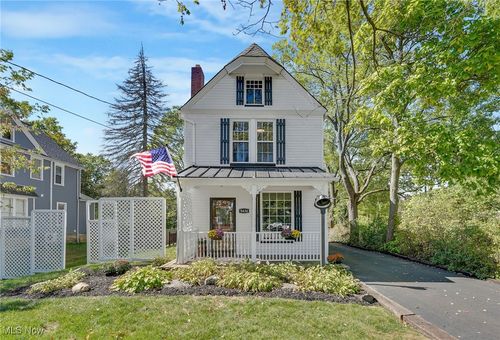 9434 Olde 8 Rd, Northfield, OH, 44067-1952 | Card Image