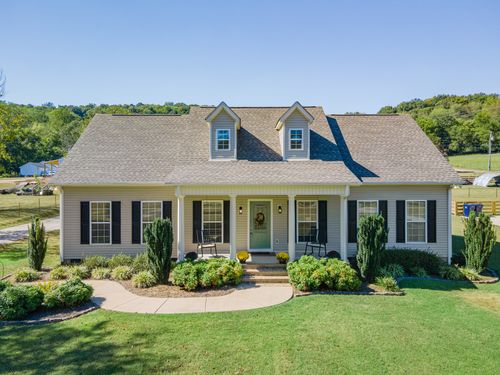 2898 Dodson Gap Rd, Culleoka, TN, 38451-2330 | Card Image