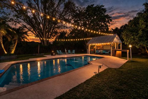 831 Nw 39th St, Oakland Park, FL, 33309-5027 | Card Image