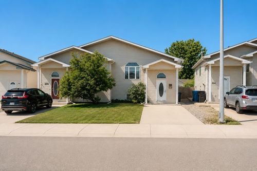 248 Blackfoot Rd W, Lethbridge, AB, T1K7W4 | Card Image