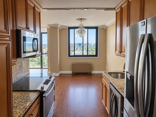2002-380 Mountain Rd, Union City, NJ, 07087-7312 | Card Image
