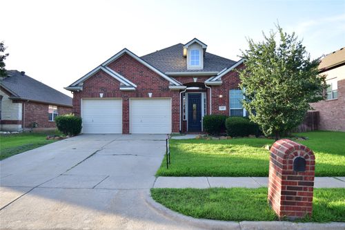 2457 Deerwood Dr, Little Elm, TX, 75068-6634 | Card Image
