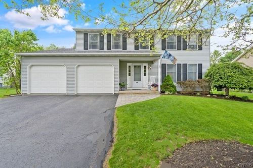 7203 Kendall Drive E, Manlius, NY, 13057 | Card Image