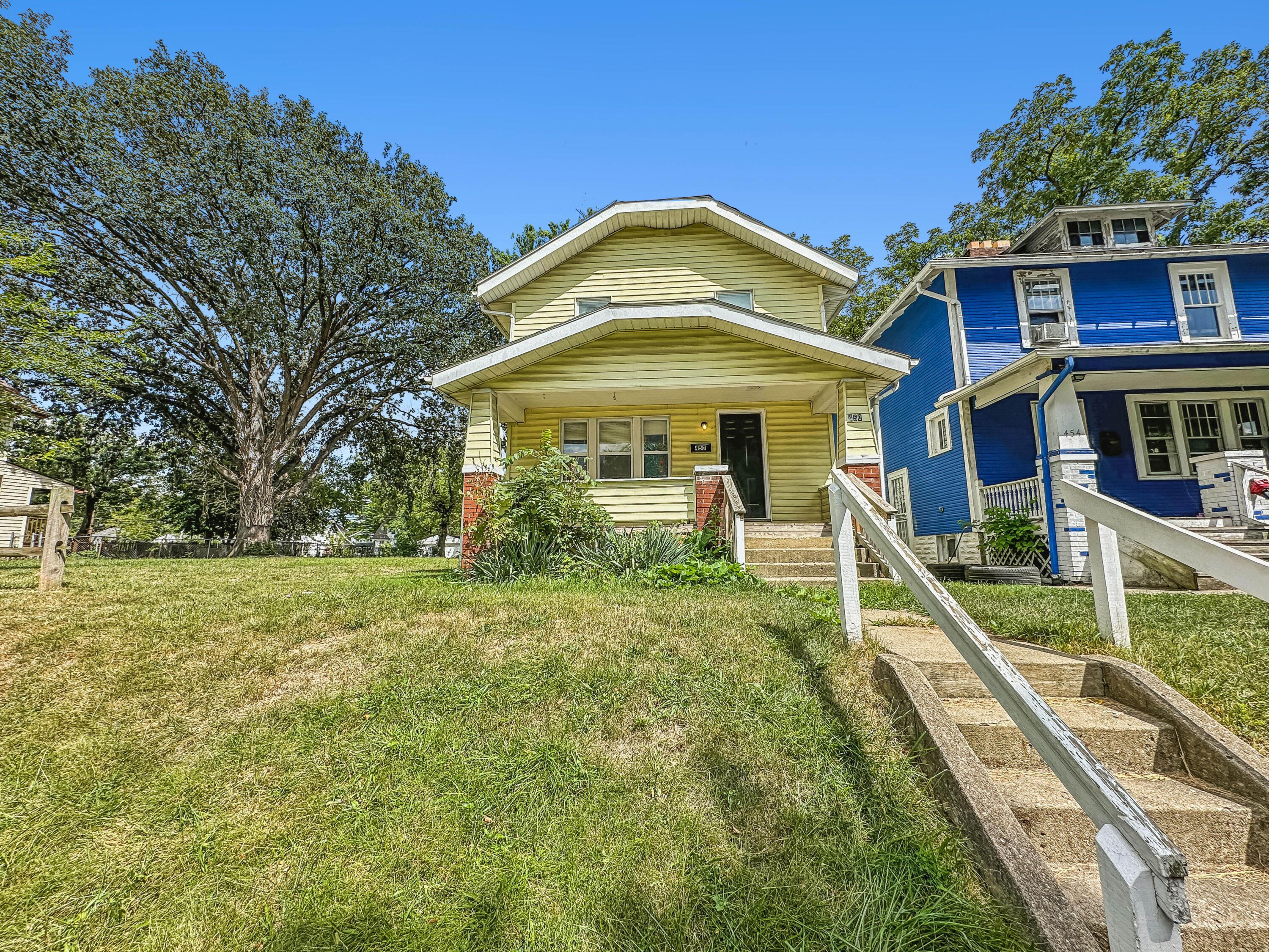 Terrace Ave, Columbus, OH 43204