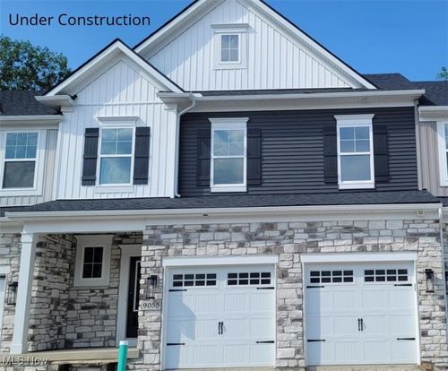 9055 Ledge View Ter, Broadview Heights, OH, 44147-2423 | Card Image