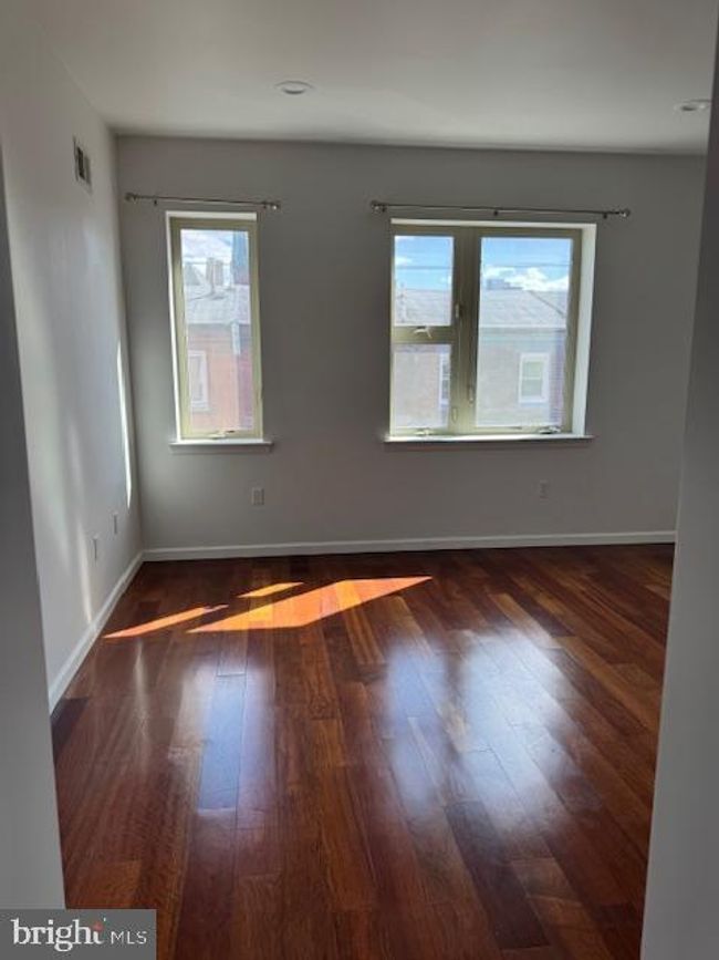 1129 Green St, Townhouse with 5 bedrooms, 5 bathrooms and null parking in PHILADELPHIA PA | Image 8