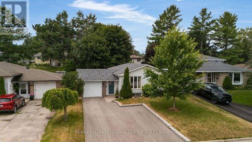 184 Woodland Dr, Midland, ON, L4R4E3 | Card Image