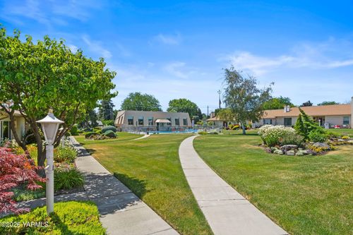 5701 W Chestnut Ave, Yakima, WA, 98908-3118 | Card Image