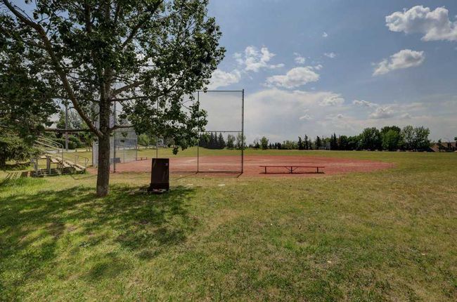 52 - 4810 40 Avenue Sw, Townhouse with 4 bedrooms, 2 bathrooms and 1 parking in Calgary AB | Image 31