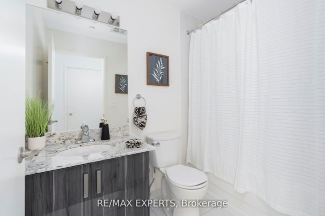 2406 - 2900 Highway 7 Road, Condo with 2 bedrooms, 2 bathrooms and null parking in Vaughan ON | Image 13