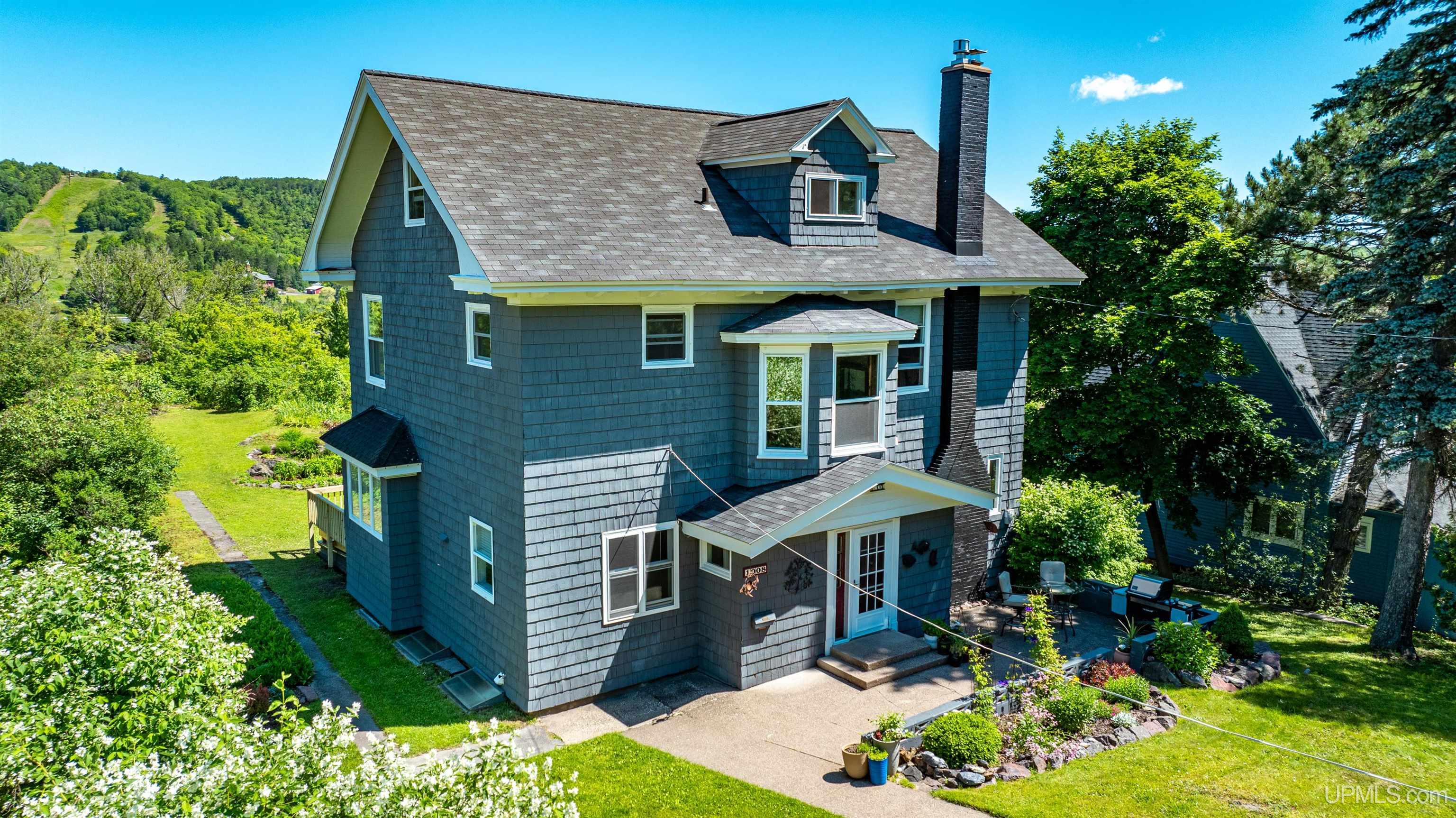 Houghton Ave, Houghton, MI 49931