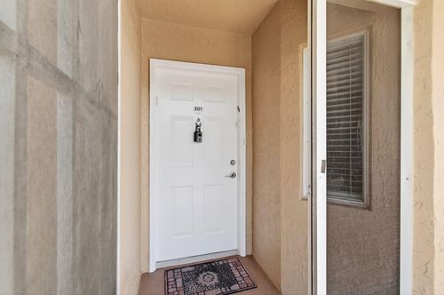 201-12511 Imperial Isle Dr, Boynton Beach, FL, 33437-7224 | Card Image