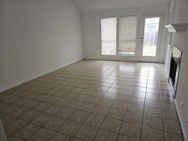 16704 Trevin Cv, House other with 3 bedrooms, 2 bathrooms and 2 parking in Manor TX | Image 11