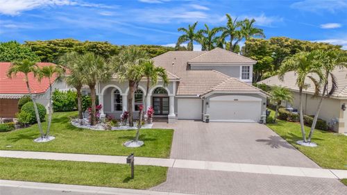 7476 Brunswick Cir, Boynton Beach, FL, 33472-2537 | Card Image