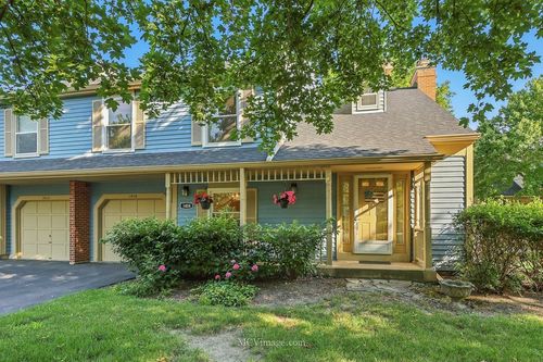 1404-1404 Queensgreen Cir, Naperville, IL, 60563-2139 | Card Image