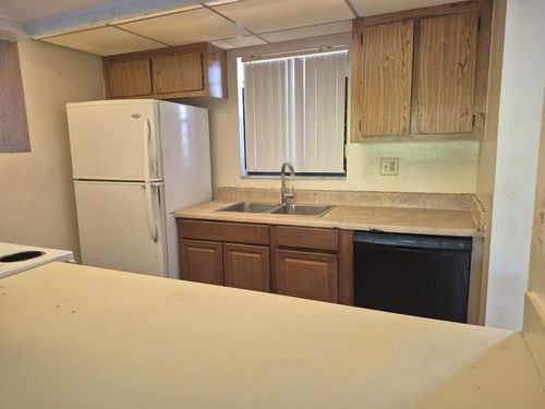 apt-407-2050 N Congress Ave, West Palm Beach, FL, 33401-1611 | Card Image