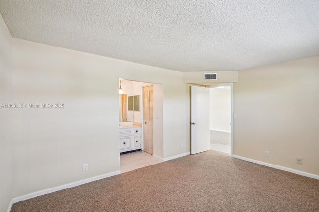 APT-203P - 3774 Inverrary Blvd, Condo with 2 bedrooms, 2 bathrooms and null parking in Lauderhill FL | Image 19