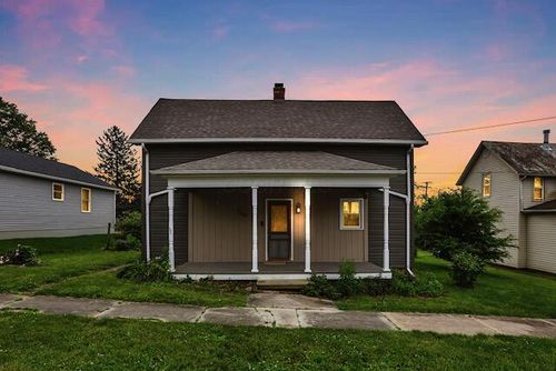 7621 Main St, West Rushville, OH, 43150-9663 | Card Image