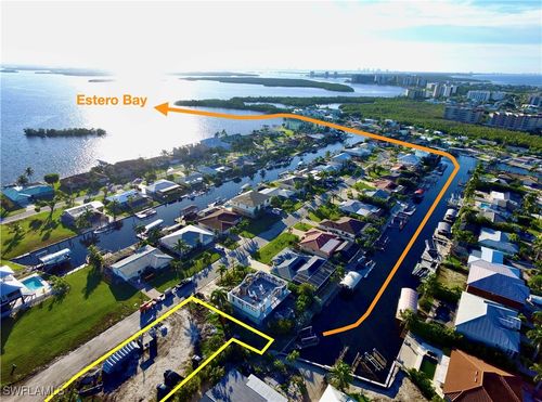 264 Albatross St, FORT MYERS BEACH, FL, 33931-4553 | Card Image