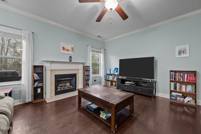 342 W Goldeneye Ln, House other with 4 bedrooms, 4 bathrooms and 2 parking in Sneads Ferry NC | Image 9