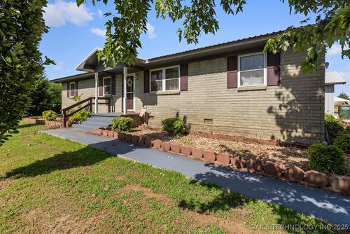 8841 Brock Rd, Ardmore, OK, 73401-7235 | Card Image