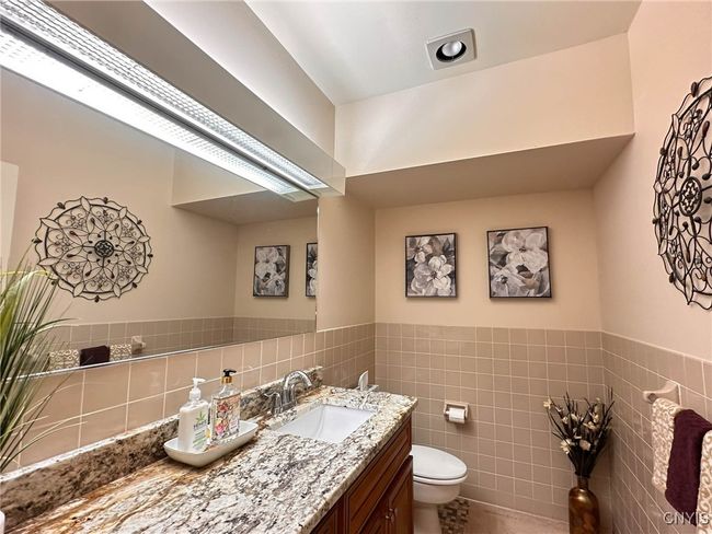 APT-404 - 10 Foery Dr, Condo with 3 bedrooms, 3 bathrooms and null parking in Utica NY | Image 39