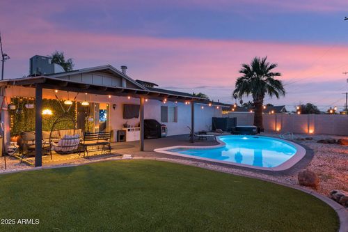 8728 E Monte Vista Rd, Scottsdale, AZ, 85257-2918 | Card Image