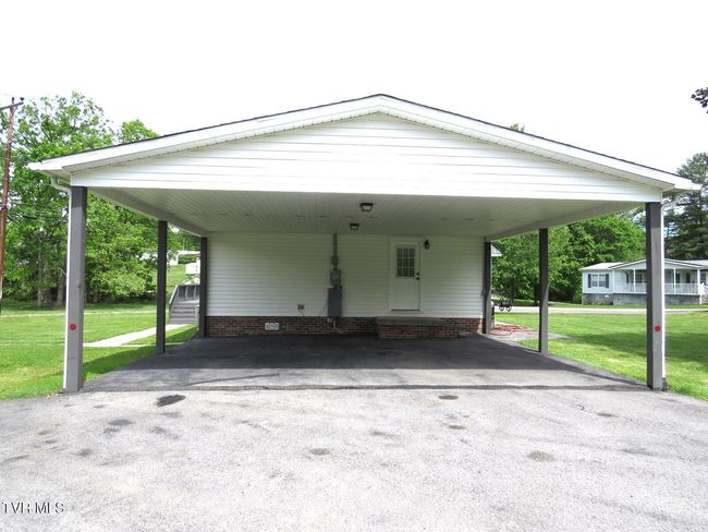 8929 Gateway Dr, House other with 3 bedrooms, 2 bathrooms and null parking in Wise VA | Image 6