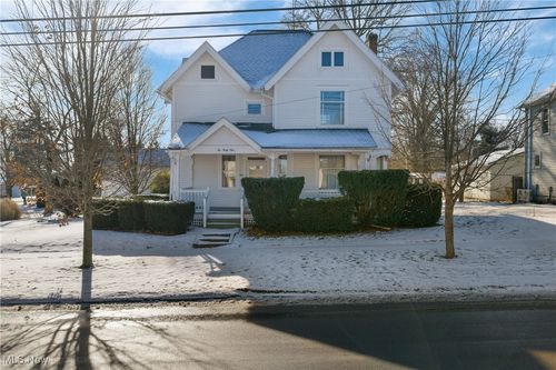 241 W Main St, Dalton, OH, 44618-9491 | Card Image