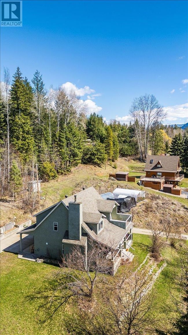 3829 Aaron Rd, House other with 2 bedrooms, 2 bathrooms and 3 parking in Bonnington BC | Image 49