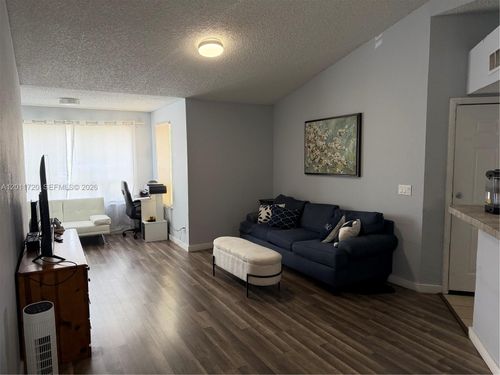 221-1306O0 Vista Isles Drive, Sunrise, FL, 33325 | Card Image