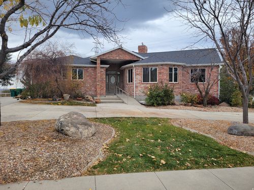 2428 W Silverpoint Way, Bluffdale, UT, 84065-3029 | Card Image