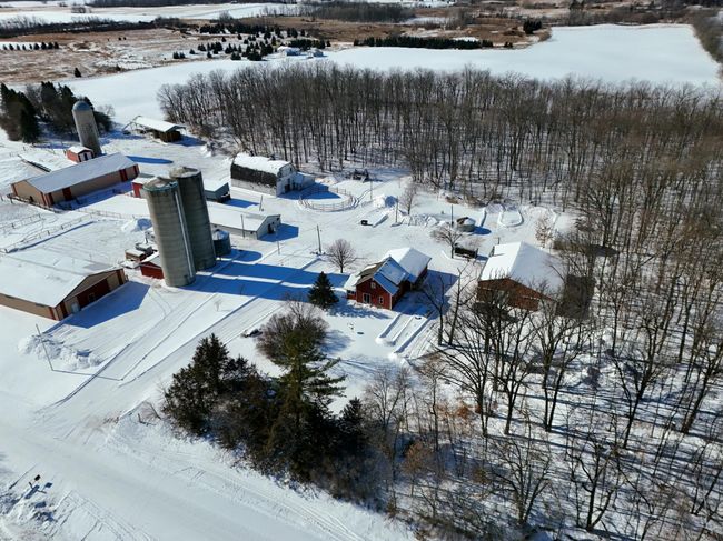 Expansive Outbuildings | Image 81