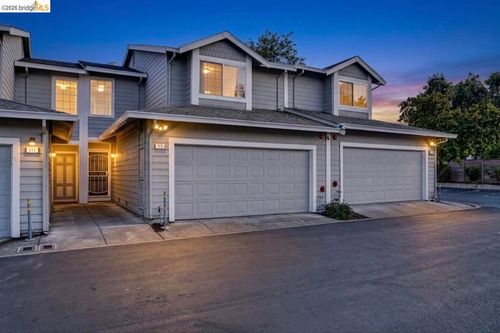 113 Harris Cir, Bay Point, CA, 94565-3575 | Card Image