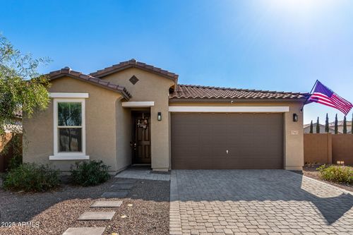 17945 W Golden Ln, Waddell, AZ, 85355-7638 | Card Image