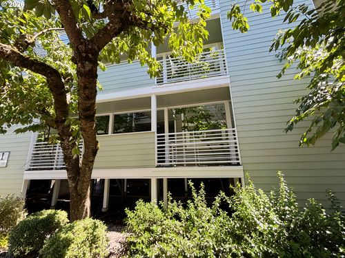 247 N Hayden Bay Dr, Portland, OR, 97217 | Card Image