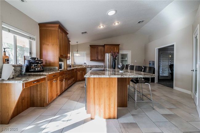 9480 Stange Ave, House other with 4 bedrooms, 3 bathrooms and null parking in Las Vegas NV | Image 12