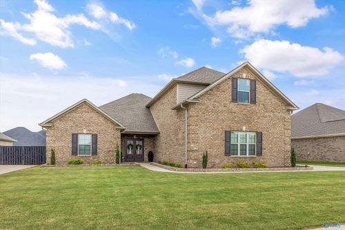 26381 Woodfield Dr, Athens, AL, 35613-8719 | Card Image