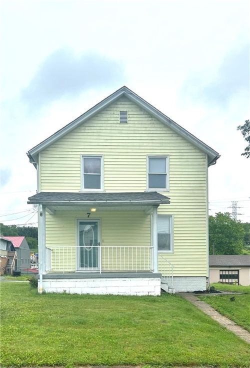 7 Fairview Pl, Elrama, PA, 15038 | Card Image