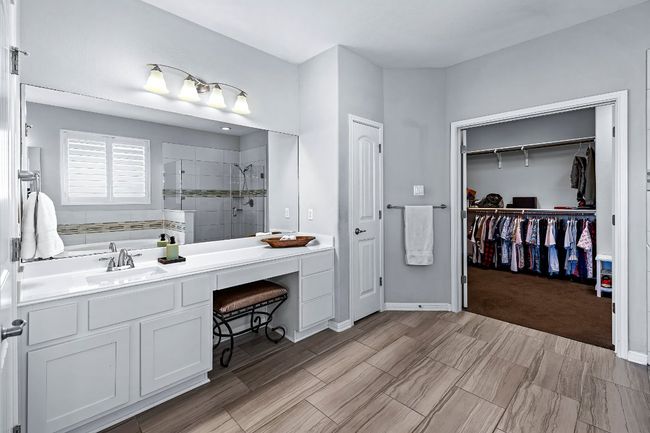 1702 Ambling Trl, House other with 4 bedrooms, 4 bathrooms and 4 parking in Cedar Park TX | Image 25