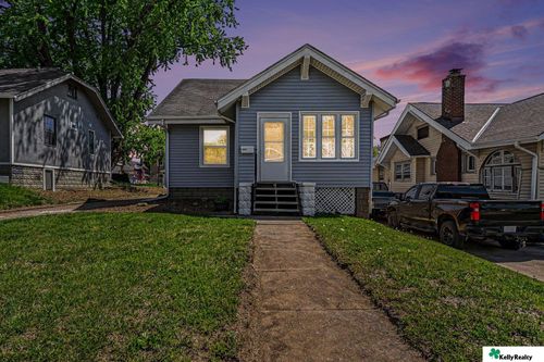 2573 Whitmore St, Omaha, NE, 68112-3135 | Card Image