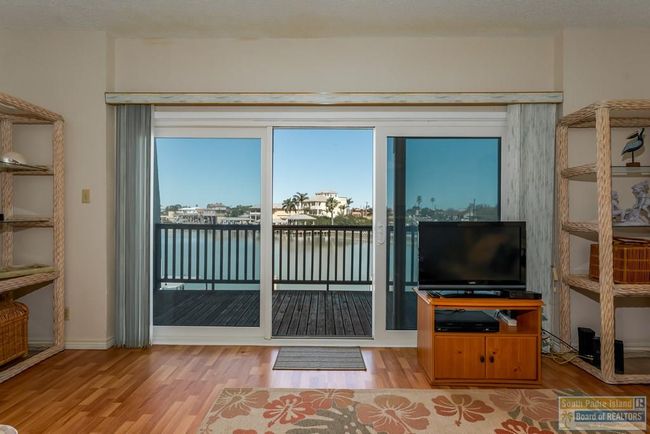 216B - 226 W Houston St, Condo with 2 bedrooms, 4 bathrooms and 1 parking in Port Isabel TX | Image 4