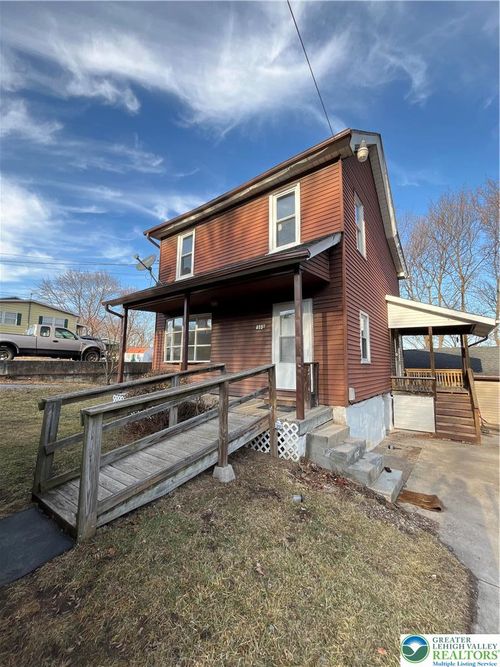 main-house-485 S Walnut Street, Slatington Boro, PA, 18080 | Card Image