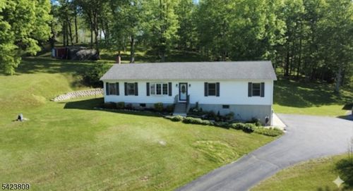 30 Buttzville Rd, Oxford, NJ, 07863-3404 | Card Image