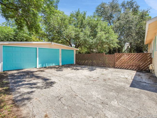 785 Burr Rd, House other with 4 bedrooms, 2 bathrooms and null parking in Terrell Hills TX | Image 29