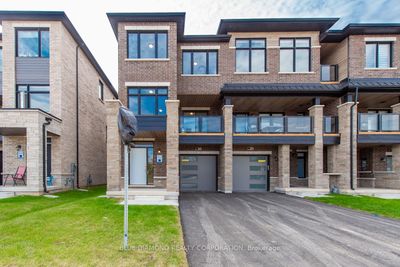 1546 Wellwood Terr, Home with 3 bedrooms, 3 bathrooms and 2 parking in Milton ON | Image 1